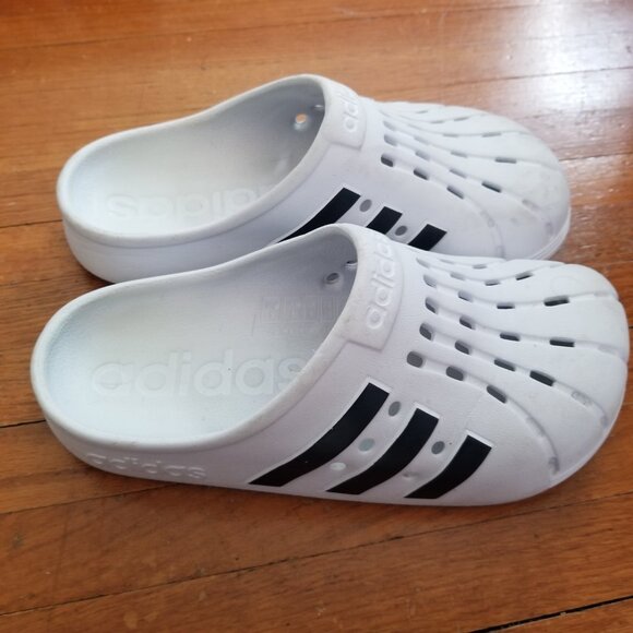 Adidas Slides Slip-ons Women's Size 6 - Picture 5 of 6